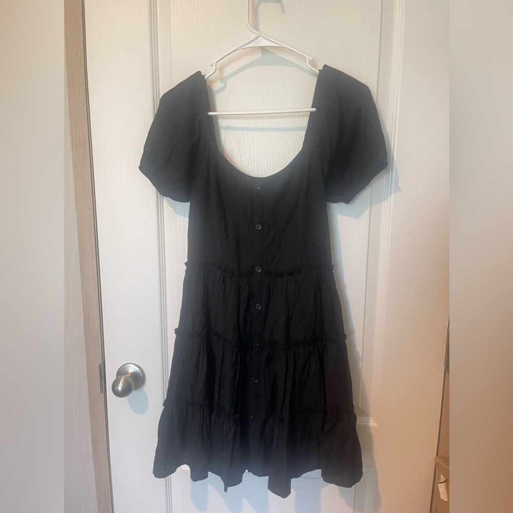 Women’s Size Small Black Mini Dress.